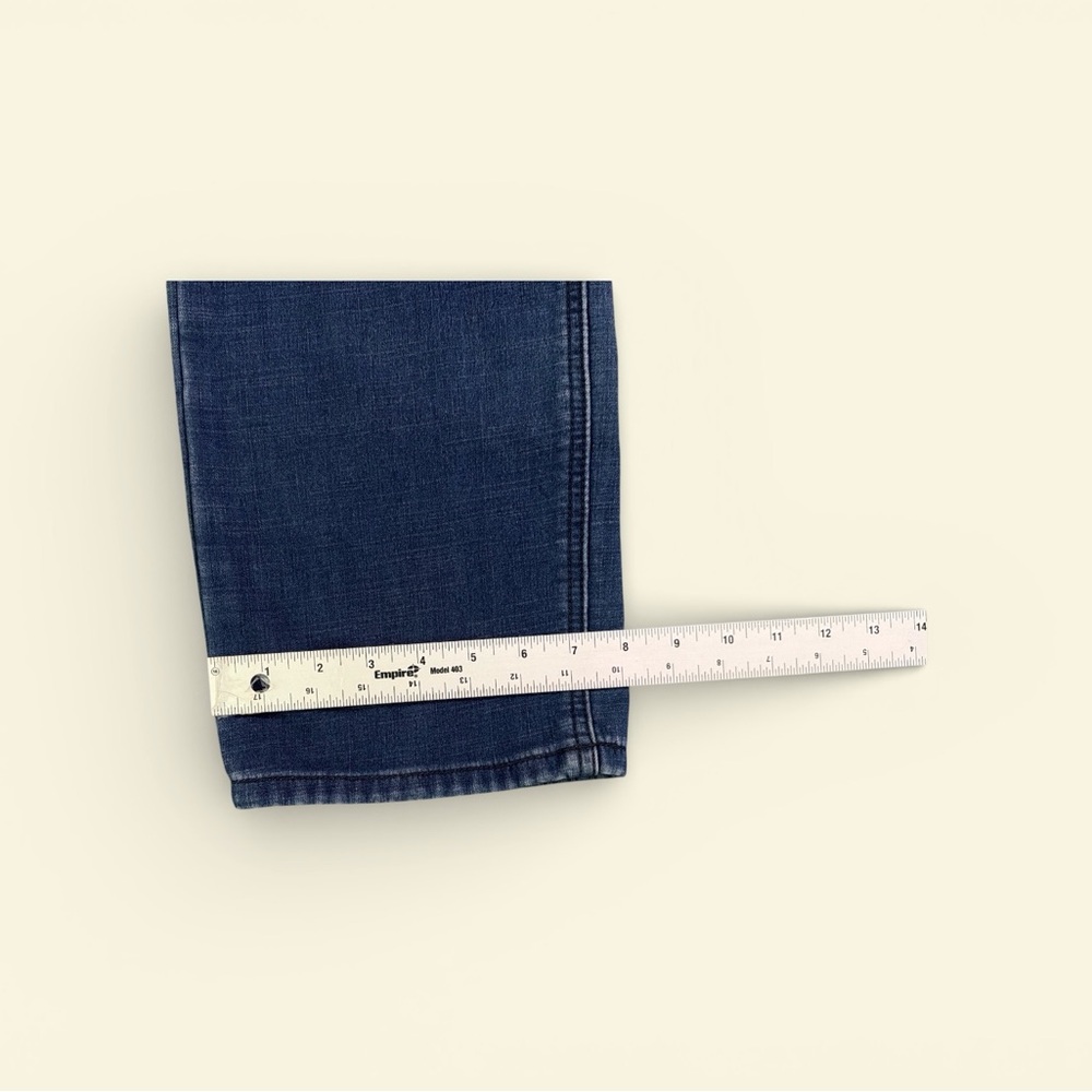 Weatherproof Men's Relaxed Fit Blue Jeans - Picture 3 of 8